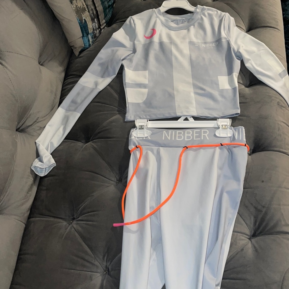 Nibber 2 piece set